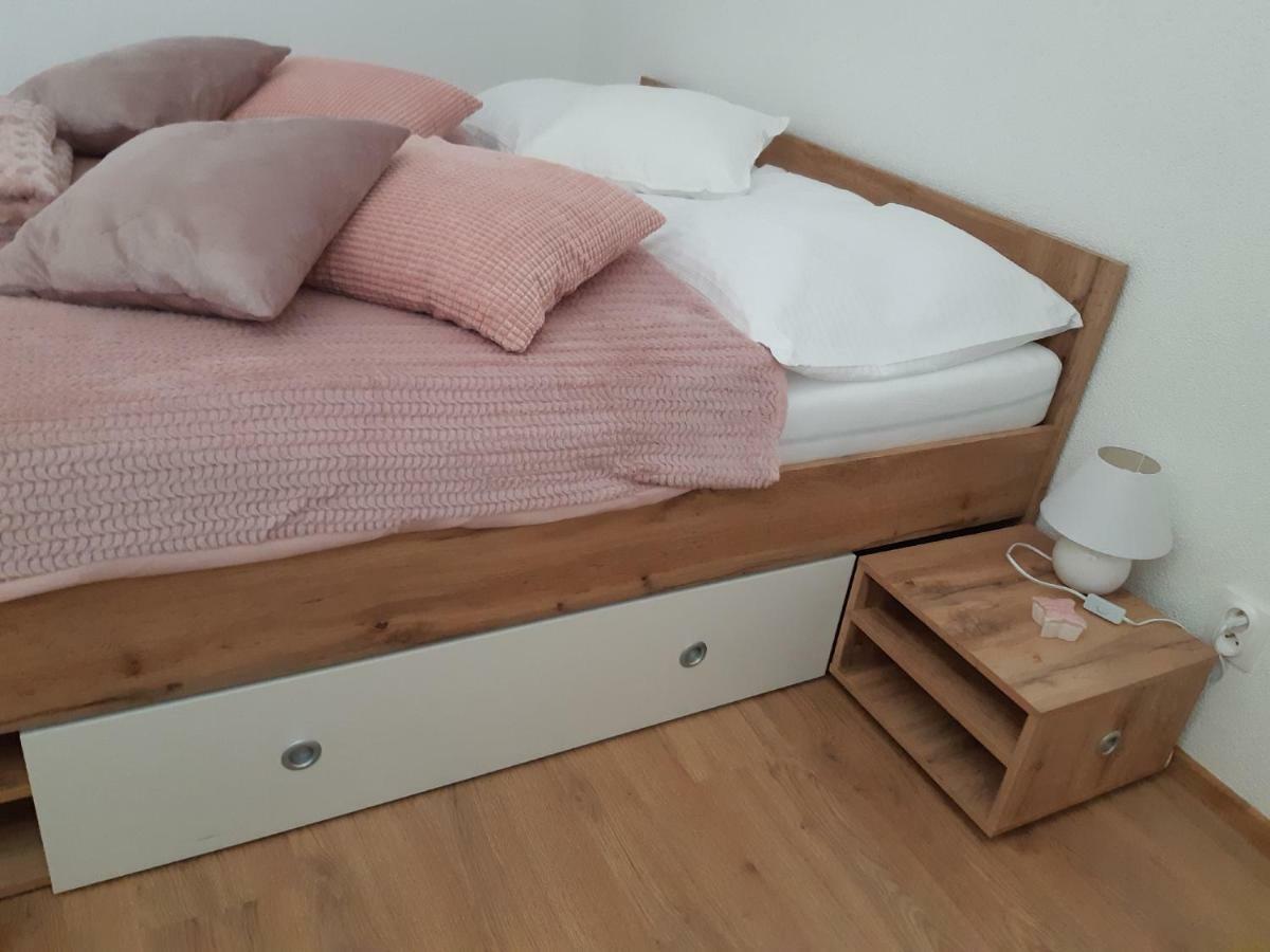 Apartman Plesnivec Доновали Екстериор снимка